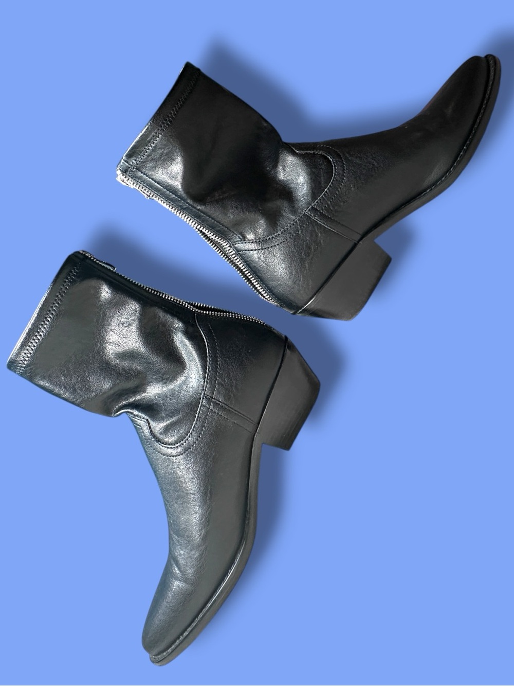 EUC DKNY Women's Raelani Faux Leather Pointed Toe Ankle Boots SIZE 8 - Picture 9 of 15
